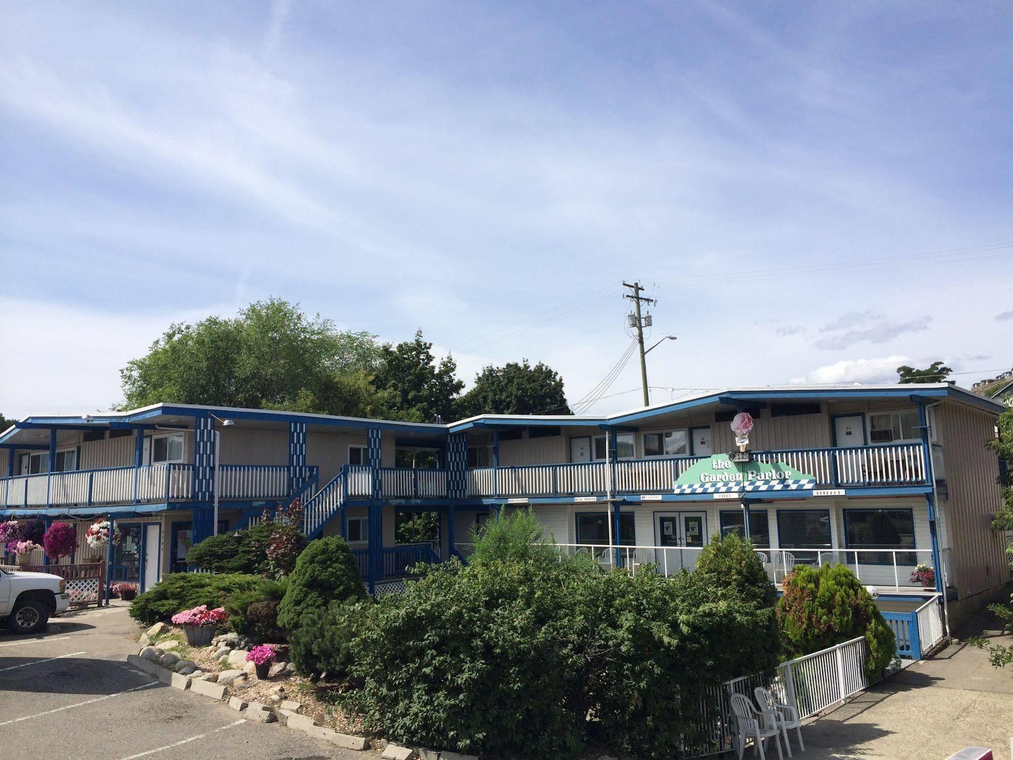 Blue Stream Motel Vernon Exteriér fotografie